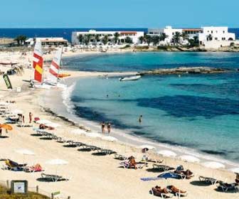 Es Pujols Formentera