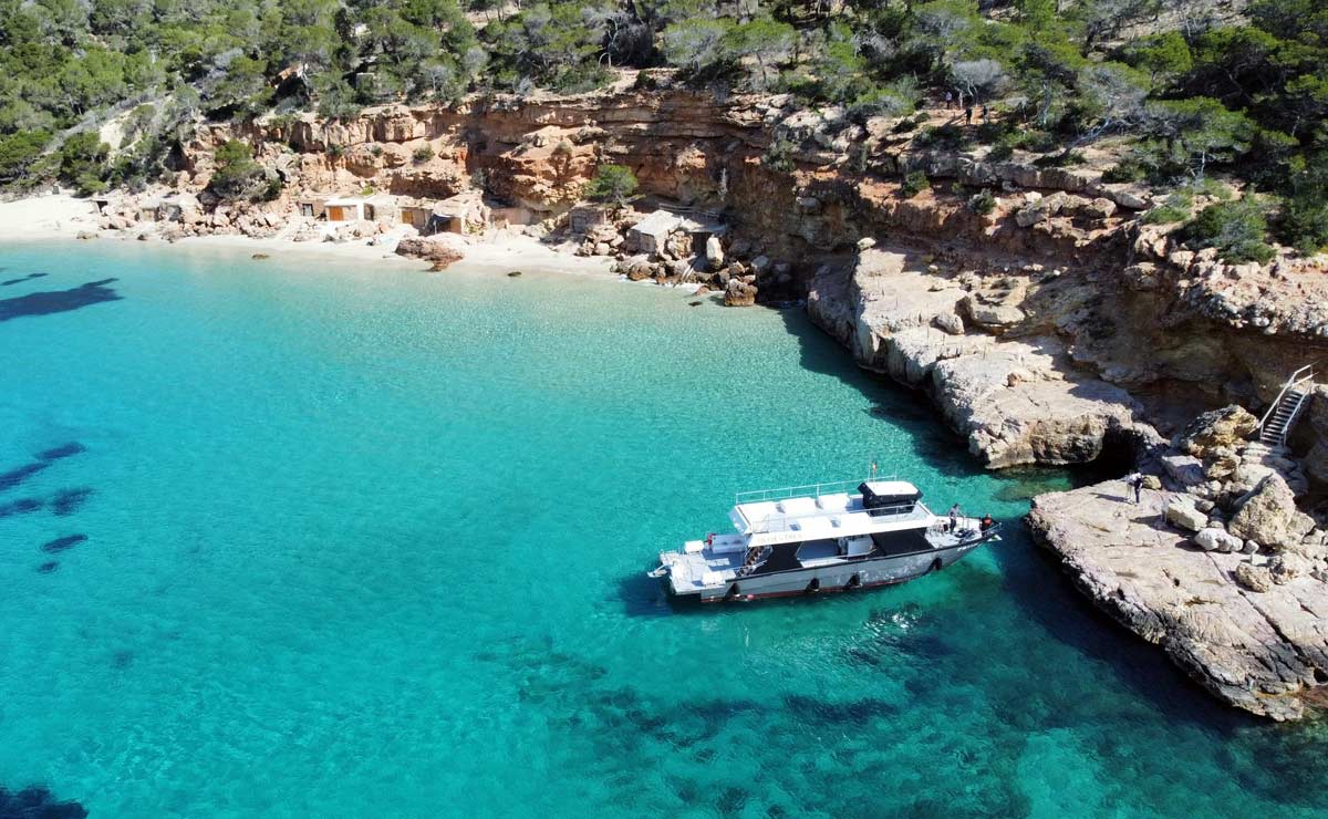 Paseo en barco por las calas de Formentera