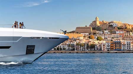 Paseo en barco en Ibiza