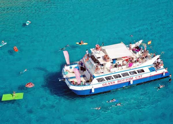 Excursiones en barco desde San Antonio
